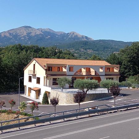 Hotel Ristorante Villa Terry Lauria Inferiore Εξωτερικό φωτογραφία