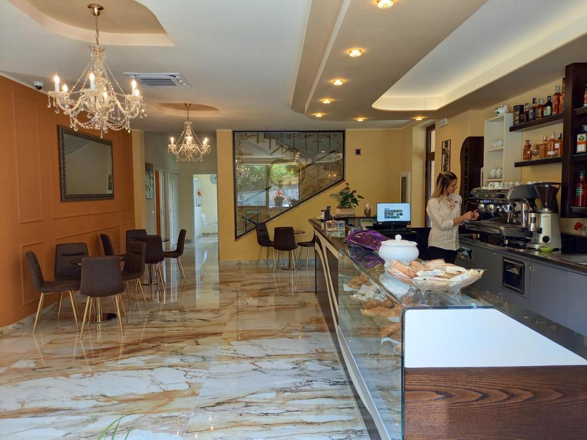 Hotel Ristorante Villa Terry Lauria Inferiore Εξωτερικό φωτογραφία