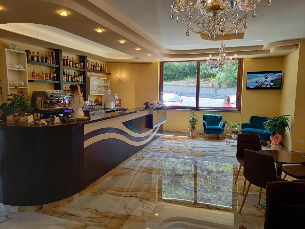 Hotel Ristorante Villa Terry Lauria Inferiore Εξωτερικό φωτογραφία