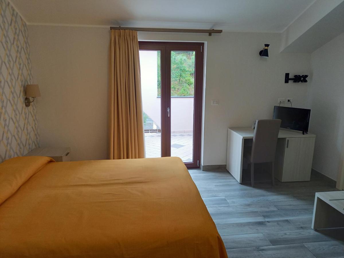 Hotel Ristorante Villa Terry Lauria Inferiore Εξωτερικό φωτογραφία