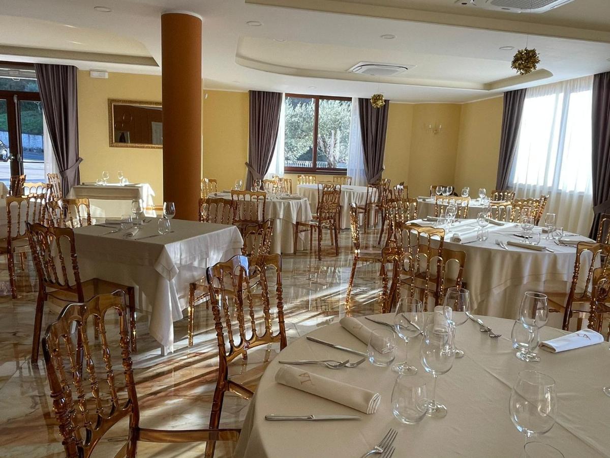 Hotel Ristorante Villa Terry Lauria Inferiore Εξωτερικό φωτογραφία