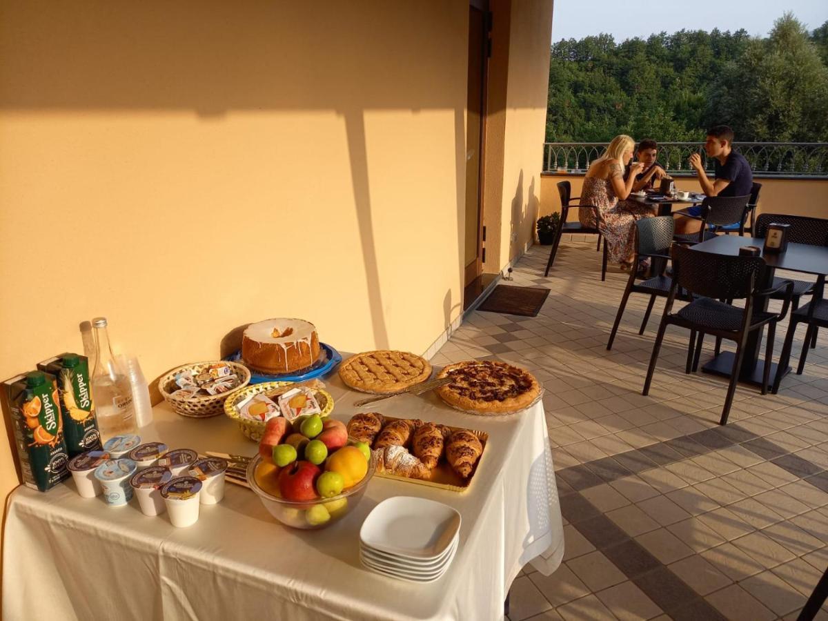 Hotel Ristorante Villa Terry Lauria Inferiore Εξωτερικό φωτογραφία