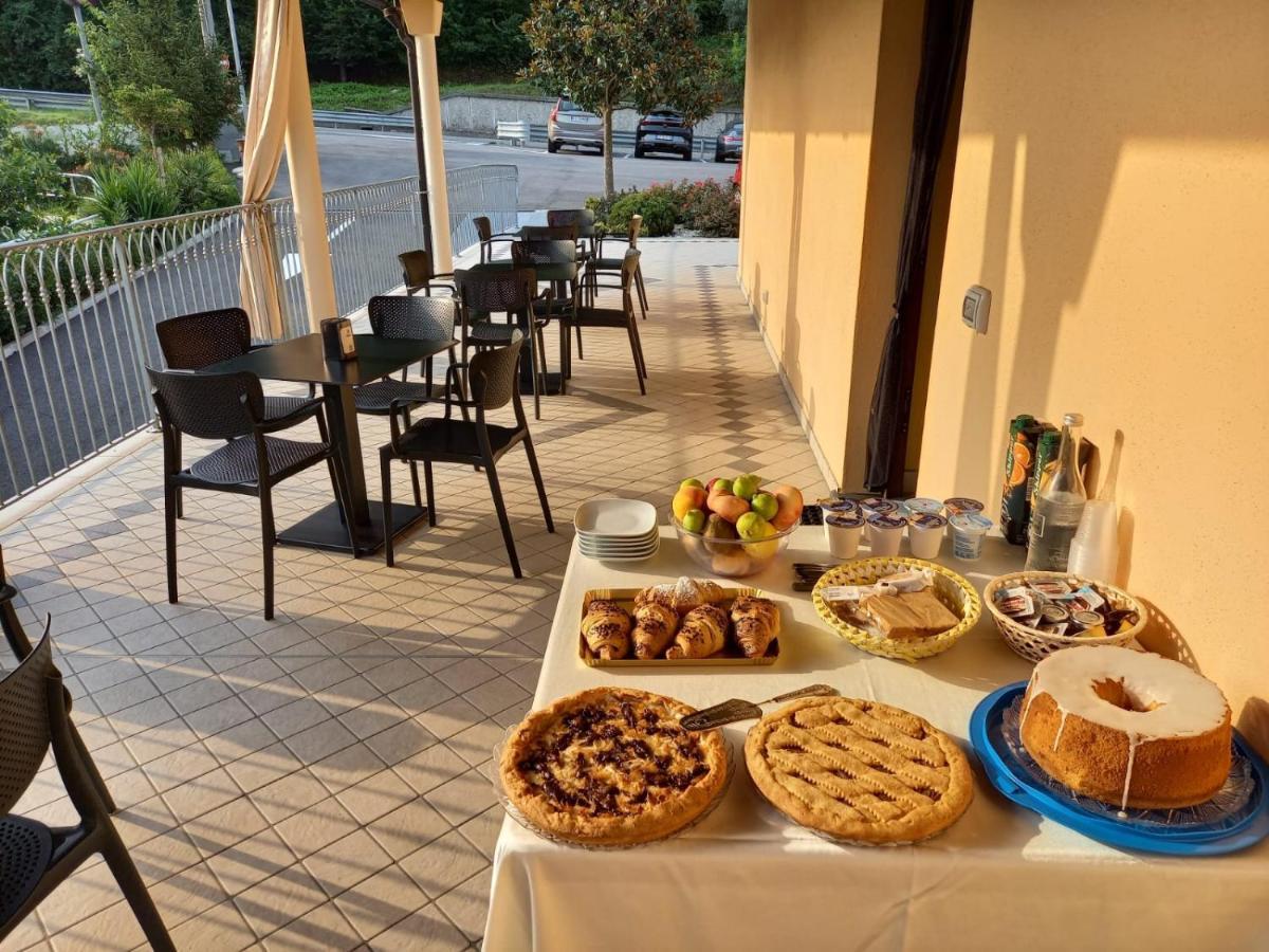 Hotel Ristorante Villa Terry Lauria Inferiore Εξωτερικό φωτογραφία